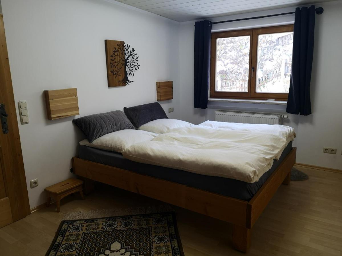 Ferienwohnung Hofheinz Гарміш-Партенкірхен Екстер'єр фото